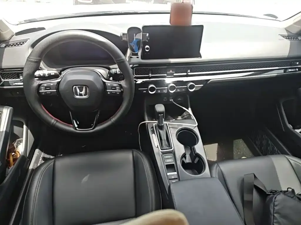 Honda Civic — фото 5