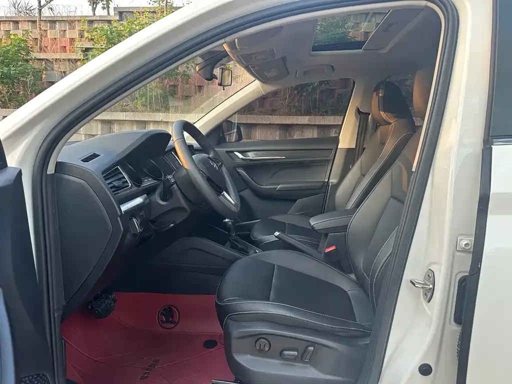 Skoda Kamiq — фото 2