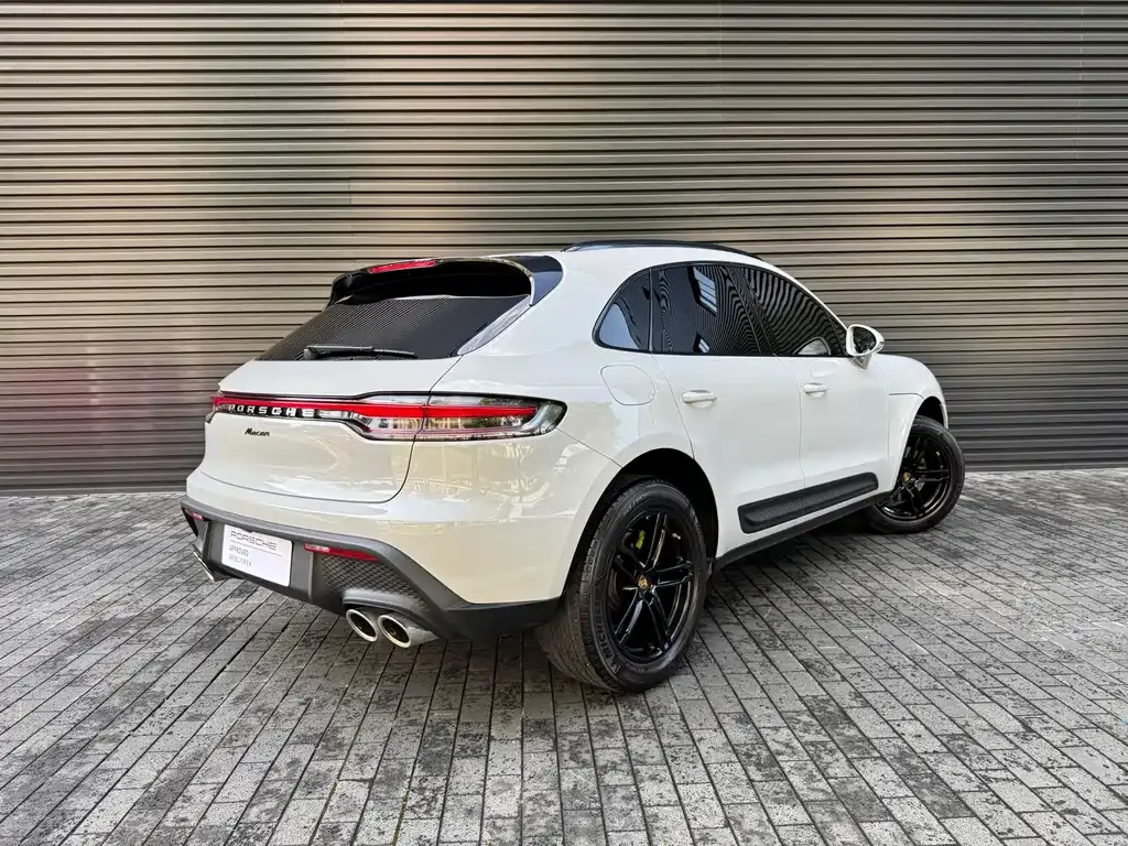 Porsche Macan — фото 9