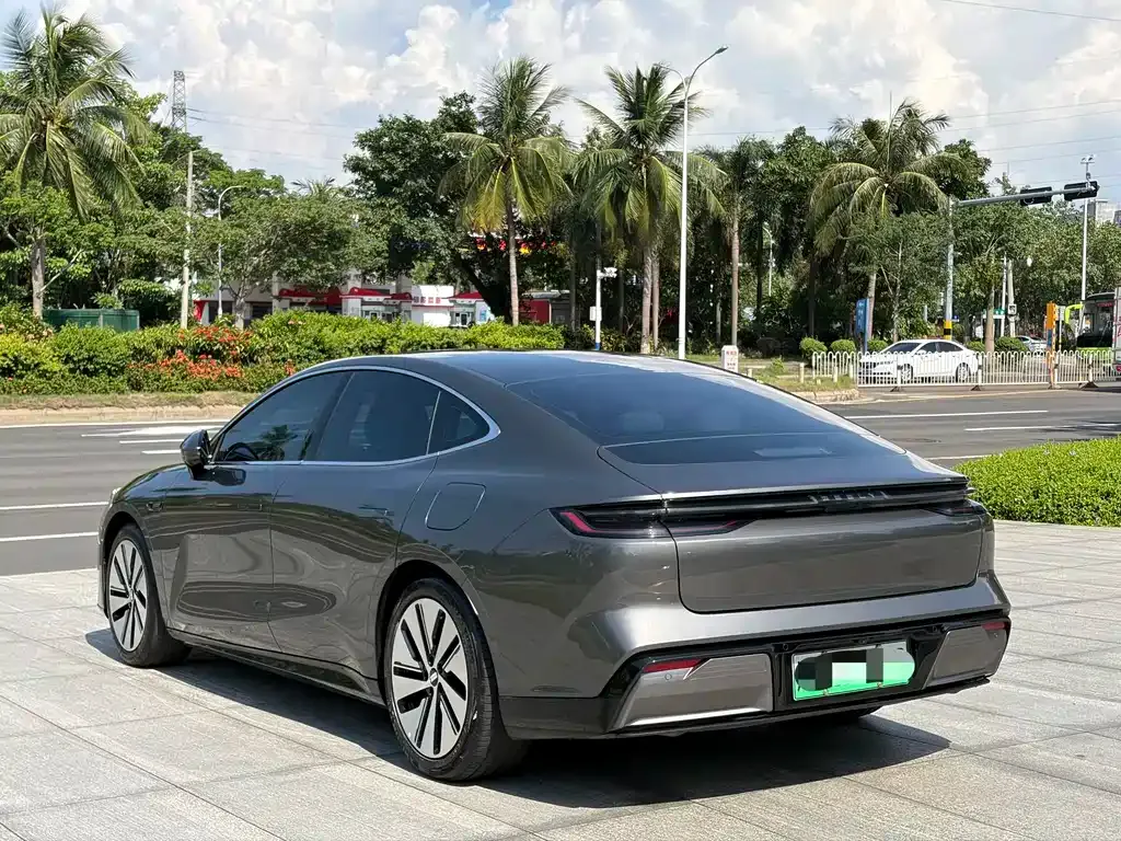 Geely Galaxy E8 2024 из CN, фото 8