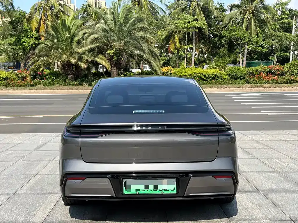 Geely Galaxy E8 2024 из CN, фото 7