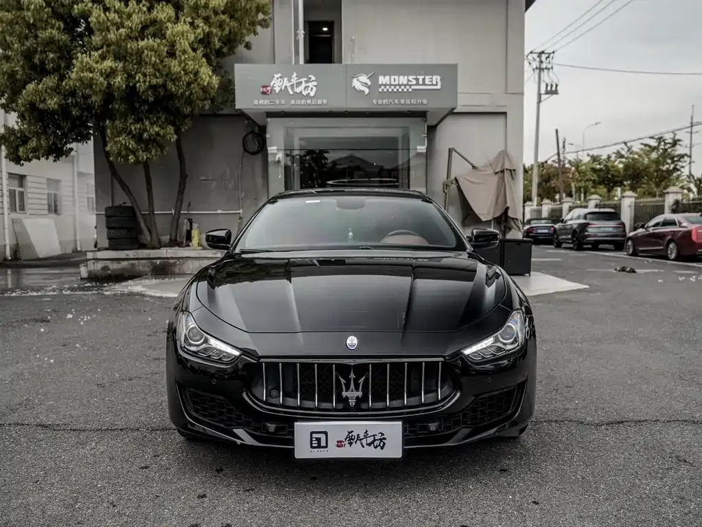 Maserati Ghibli — фото 7