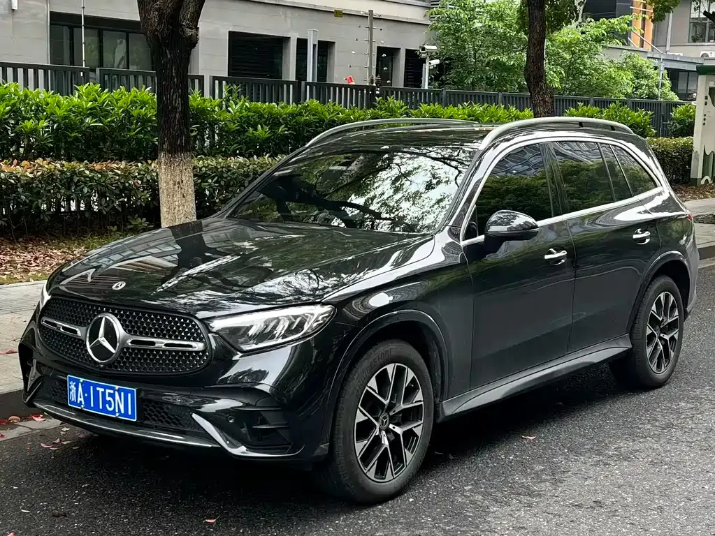 Mercedes-Benz GLC — фото 1