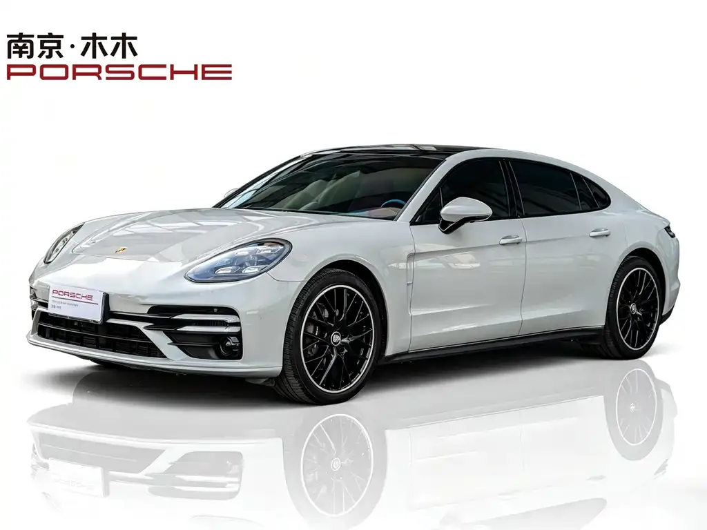 Porsche Panamera — фото 1