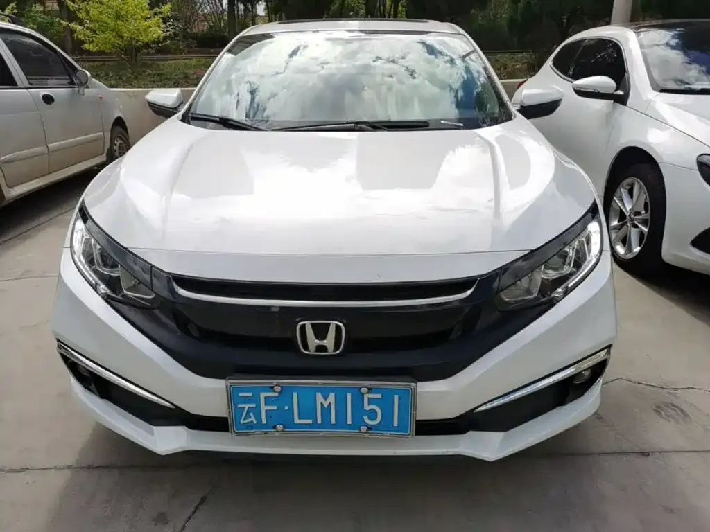 Honda Civic — фото 10