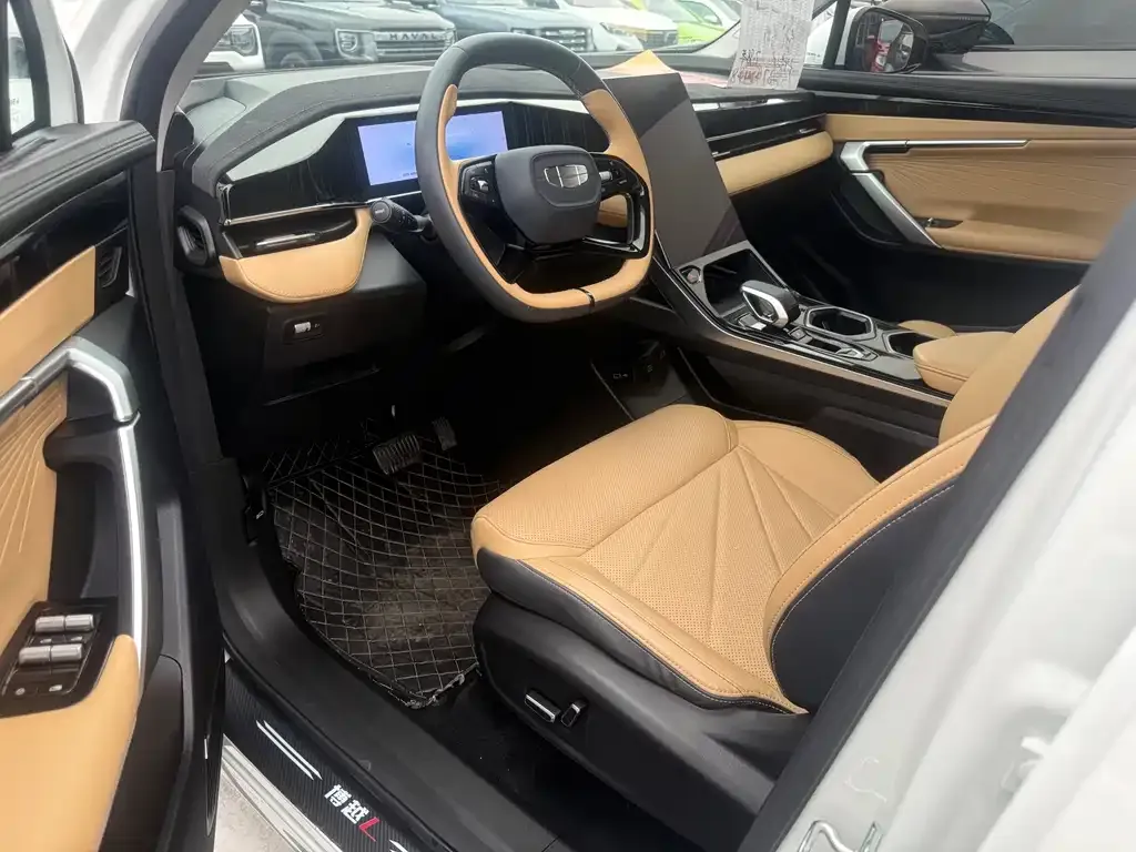 Geely Boyue L 2023 из CN, фото 8