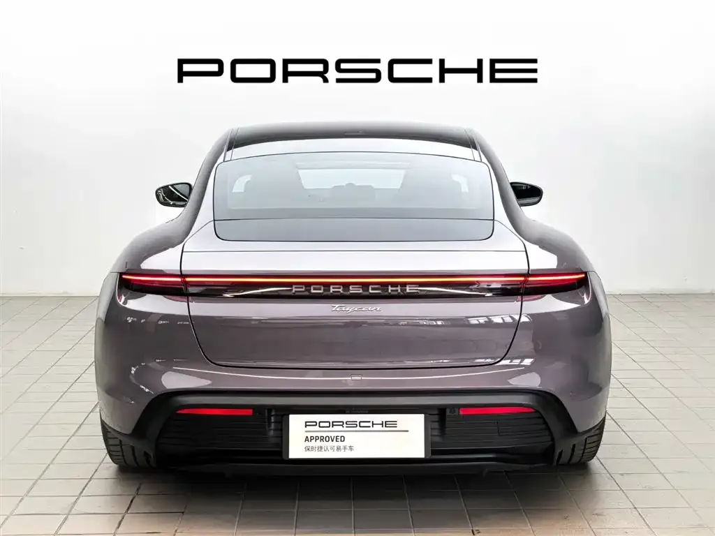 Porsche Taycan — фото 9
