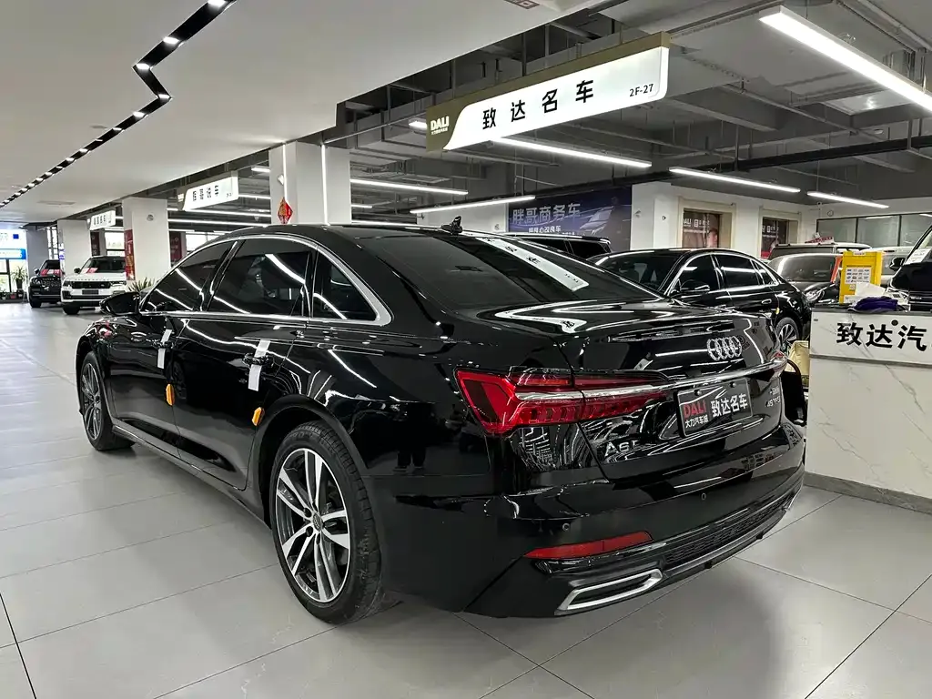 Audi A6L 2021 из CN, фото 2