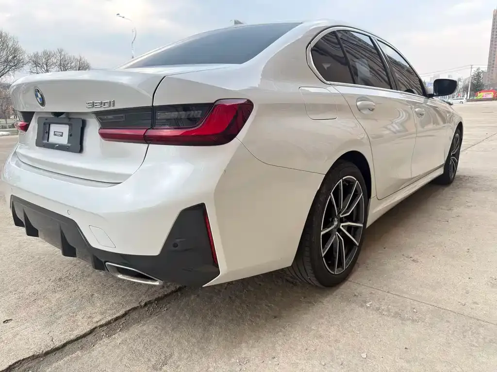 BMW 3 Series 2023 из CN, фото 10