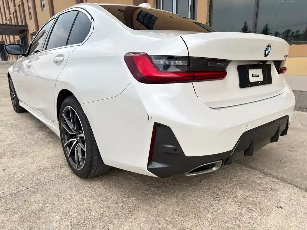 BMW 3 Series 2023 из CN, фото 7