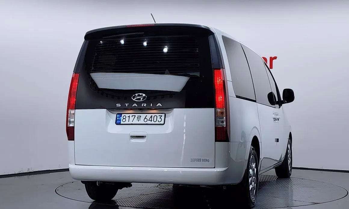 Hyundai Staria 2023 из KR, фото 10