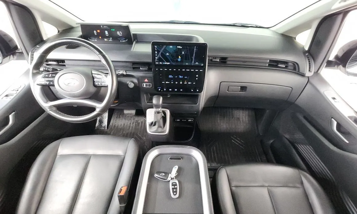 Hyundai Staria 2023 из KR, фото 8