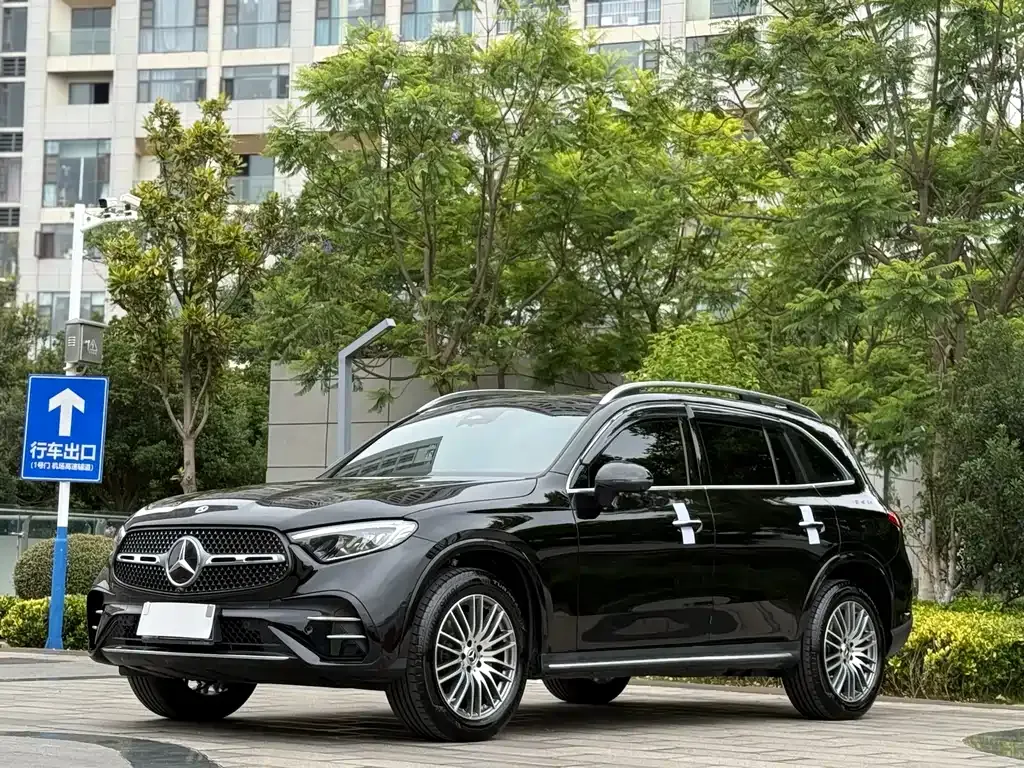 Mercedes-Benz GLC — фото 1