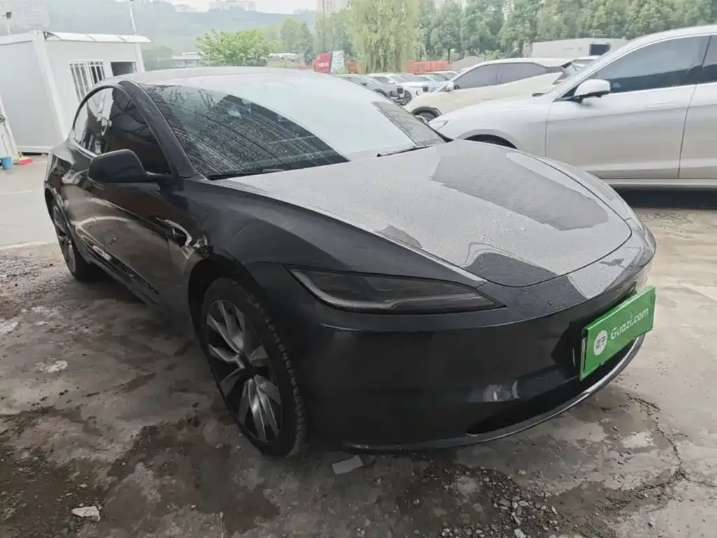 Tesla Model 3 — фото 2