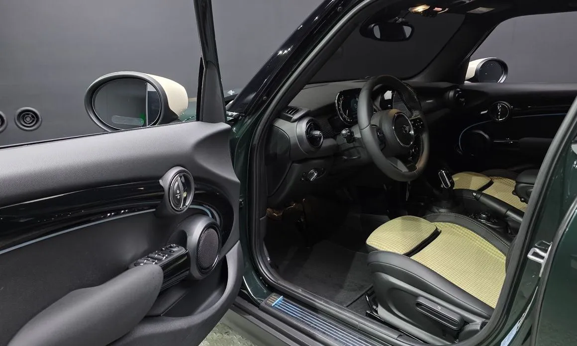 Mini Cooper 2023 из KR, фото 6