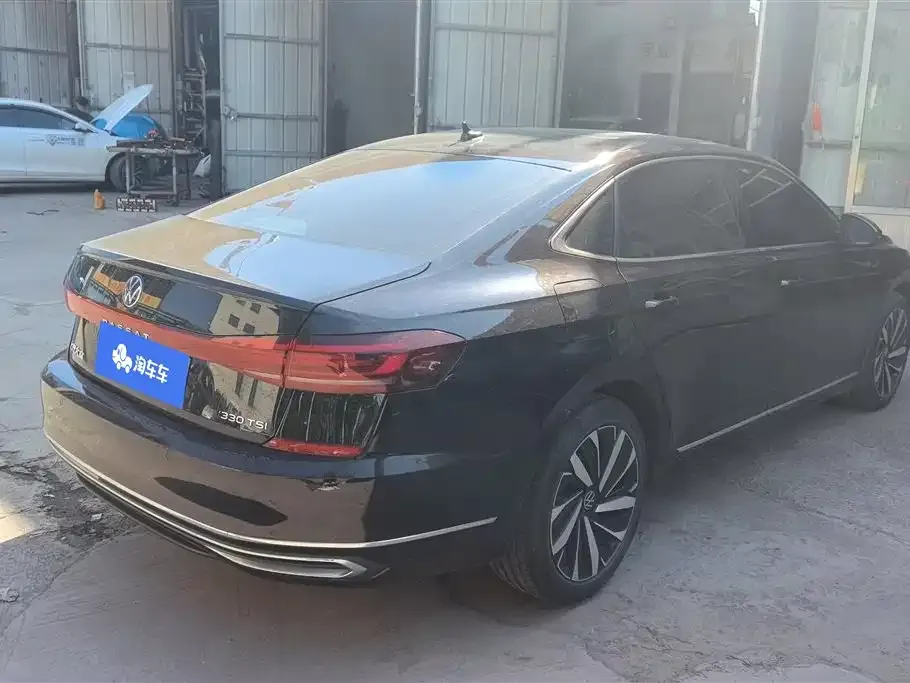 Volkswagen Passat — фото 9