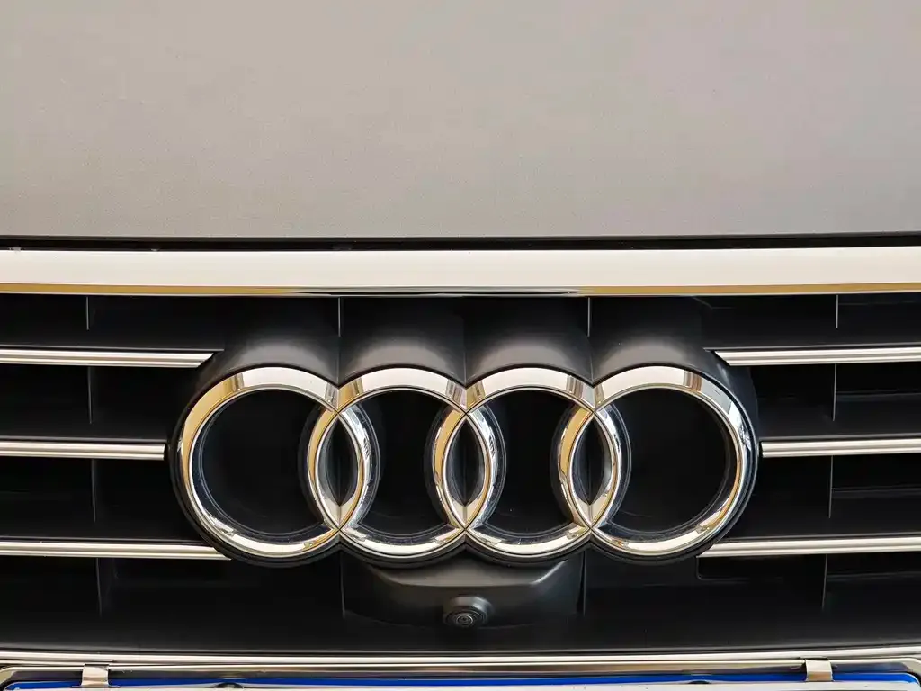 Audi A6L — фото 3