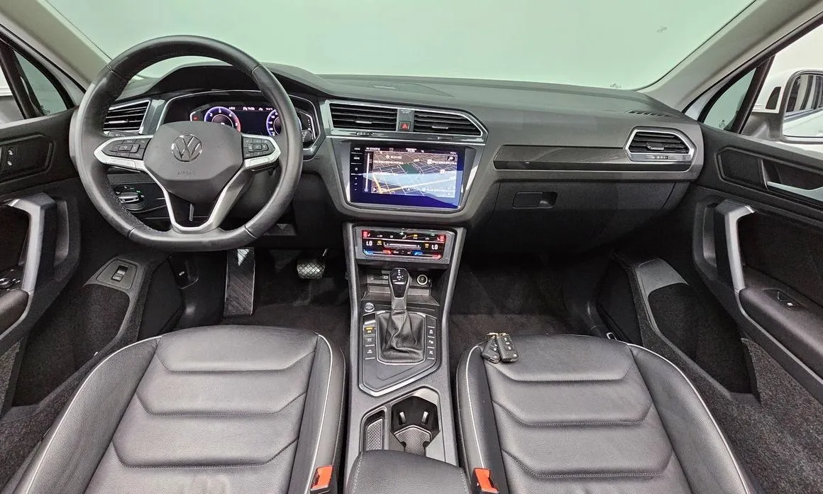 Volkswagen Tiguan — фото 4