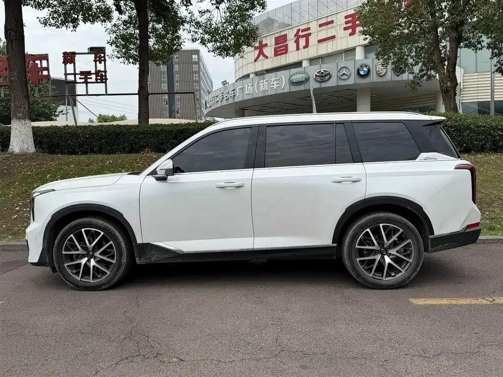 GAC Motor Trumpchi GS8 2024 из CN, фото 10