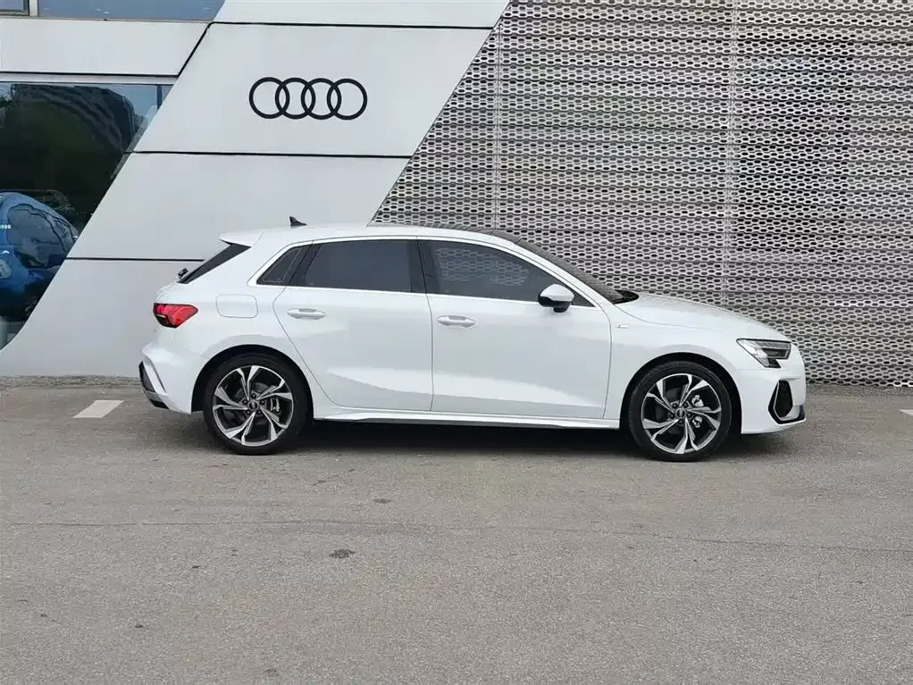 Audi A3 — фото 7