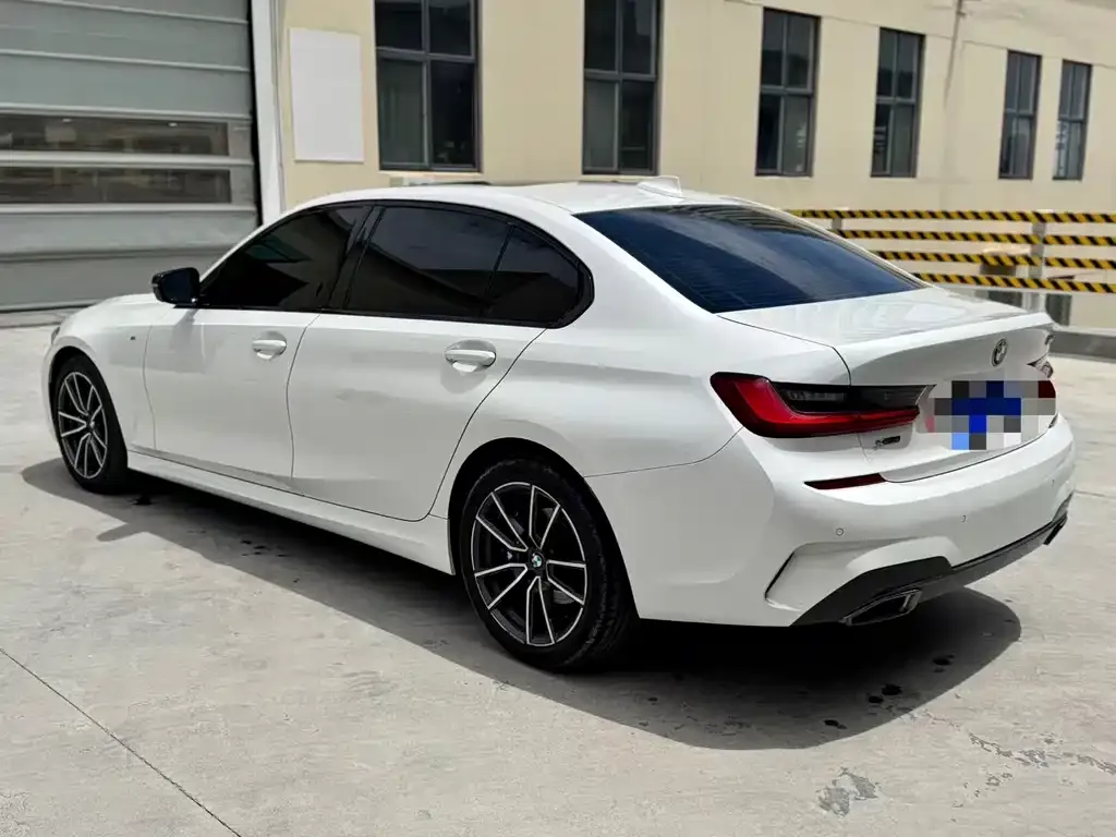 BMW 3 Series 2022 из CN, фото 5