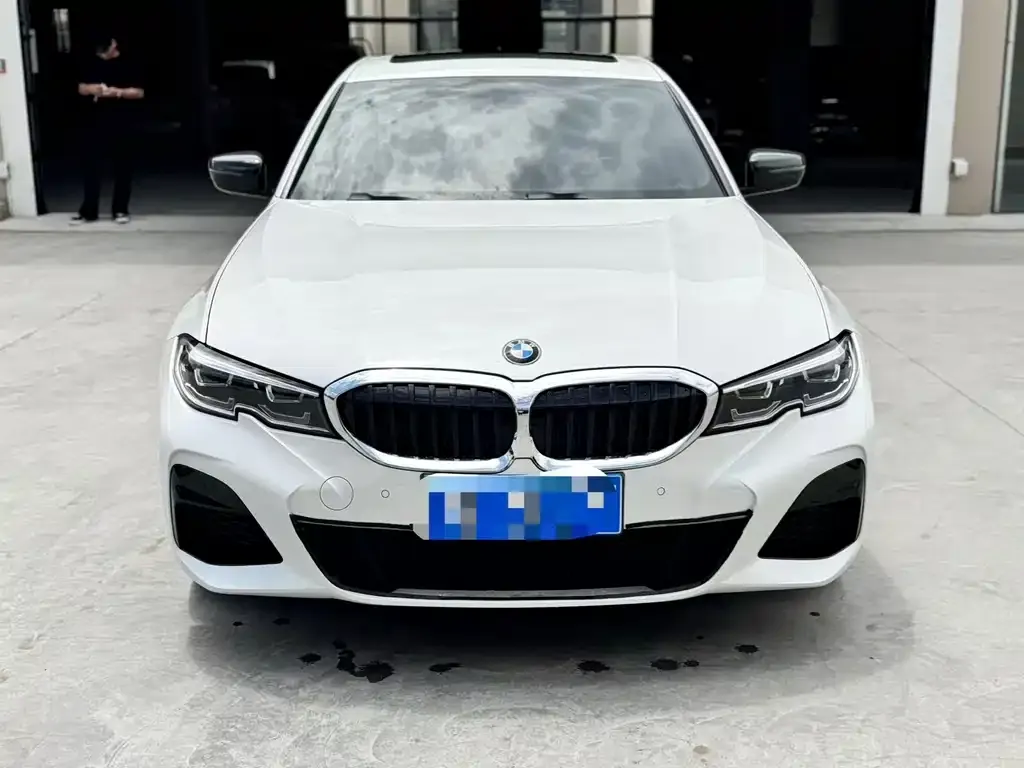 BMW 3 Series 2022 из CN, фото 7