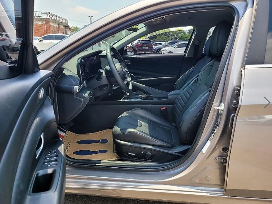 Hyundai AVANTE 2023 из KR, фото 6