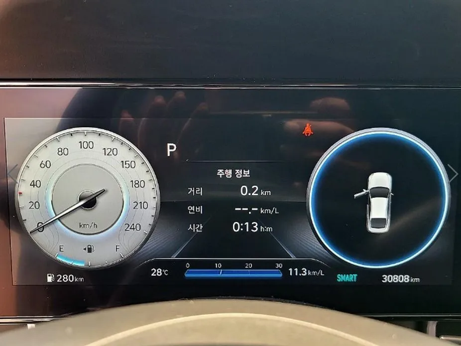 Hyundai AVANTE 2023 из KR, фото 4