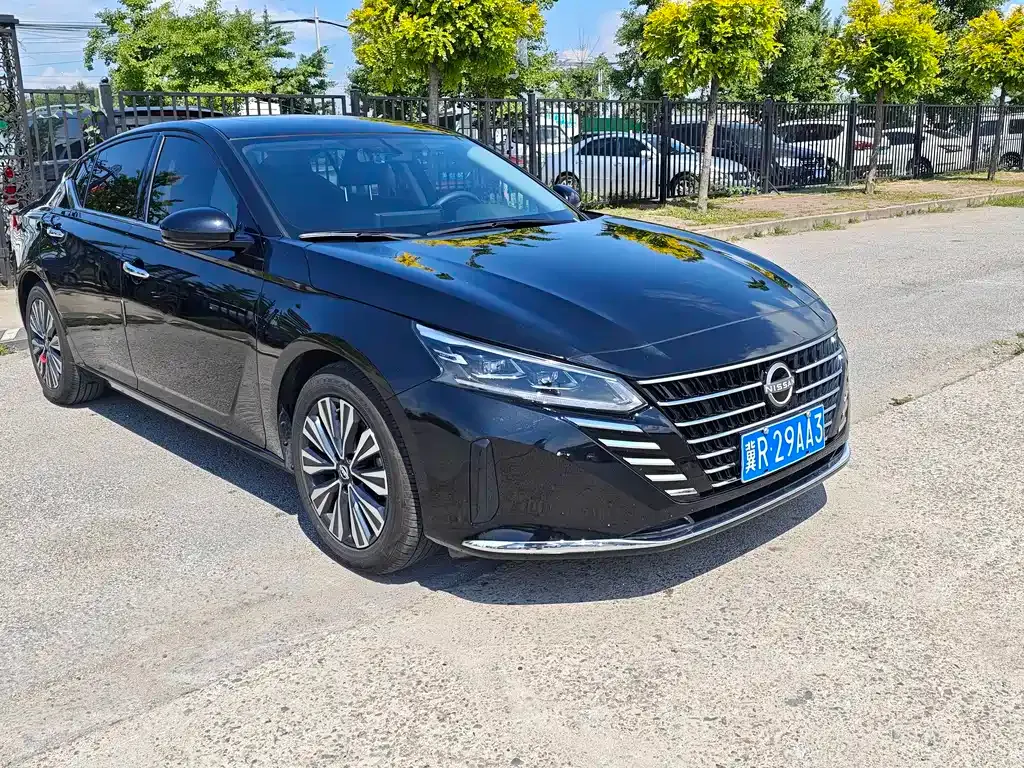 Nissan Teana — фото 10