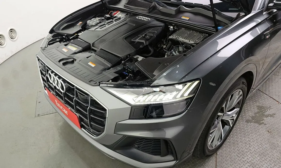 Audi Q8 2021 из KR, фото 7