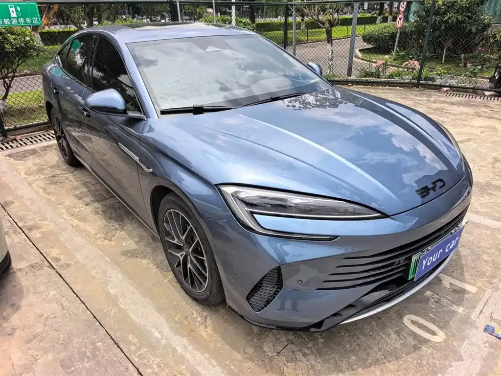 BYD Seal — фото 10
