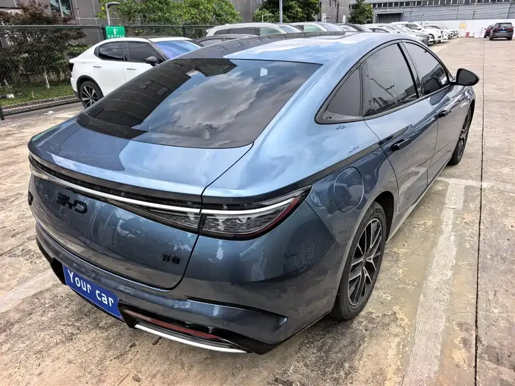 BYD Seal — фото 9