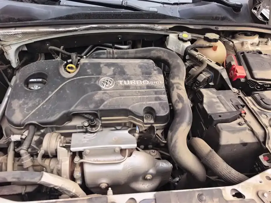 Buick Regal — фото 10