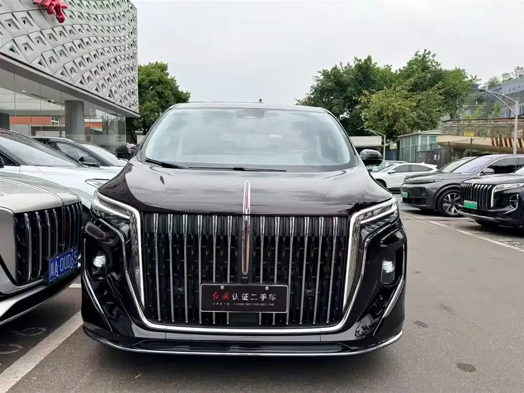 Hongqi HQ9 PHEV — фото 8