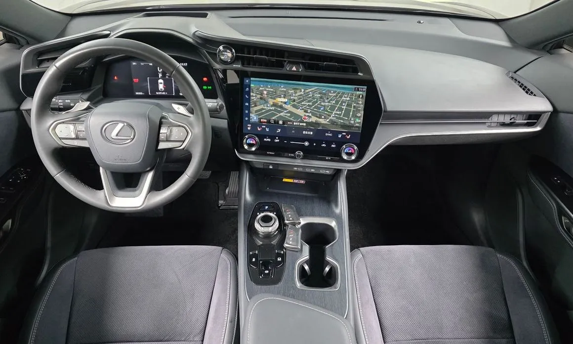 Lexus RZ 2023 из KR, фото 9
