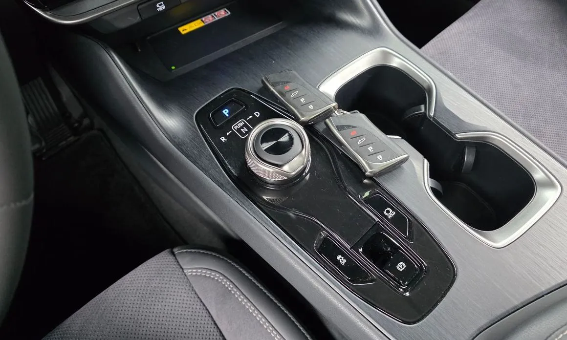 Lexus RZ 2023 из KR, фото 4