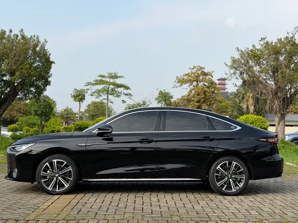 Chery Arrizo 8 PRO — фото 7
