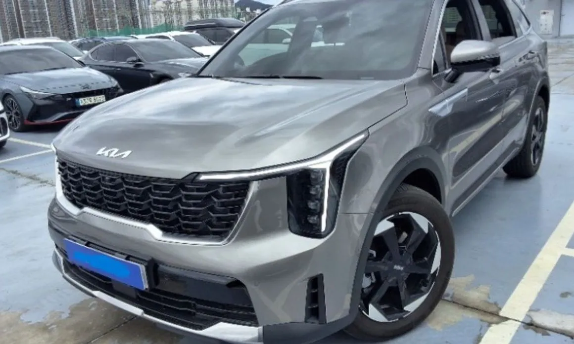 Kia Sorento — фото 1