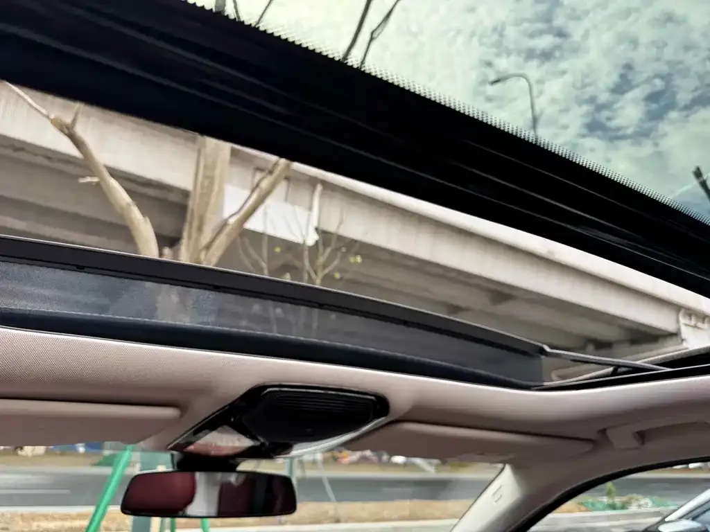 BMW i3 2025 из CN, фото 3