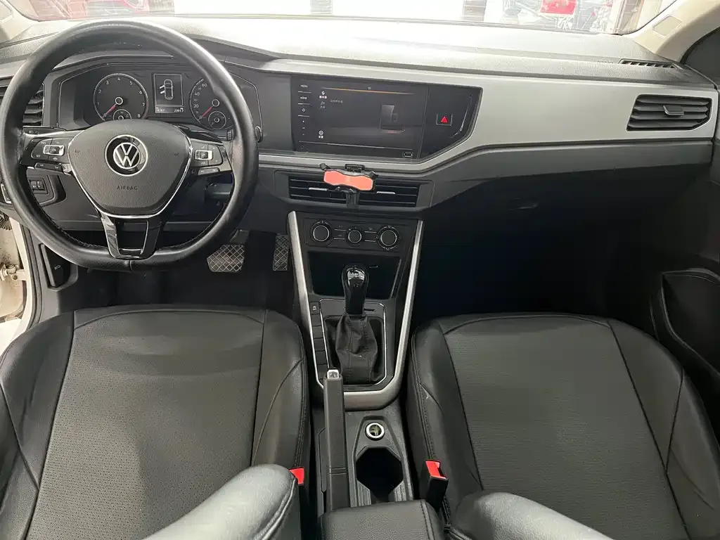 Volkswagen Polo 2023 из CN, фото 7