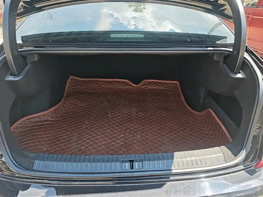Volkswagen Passat — фото 6