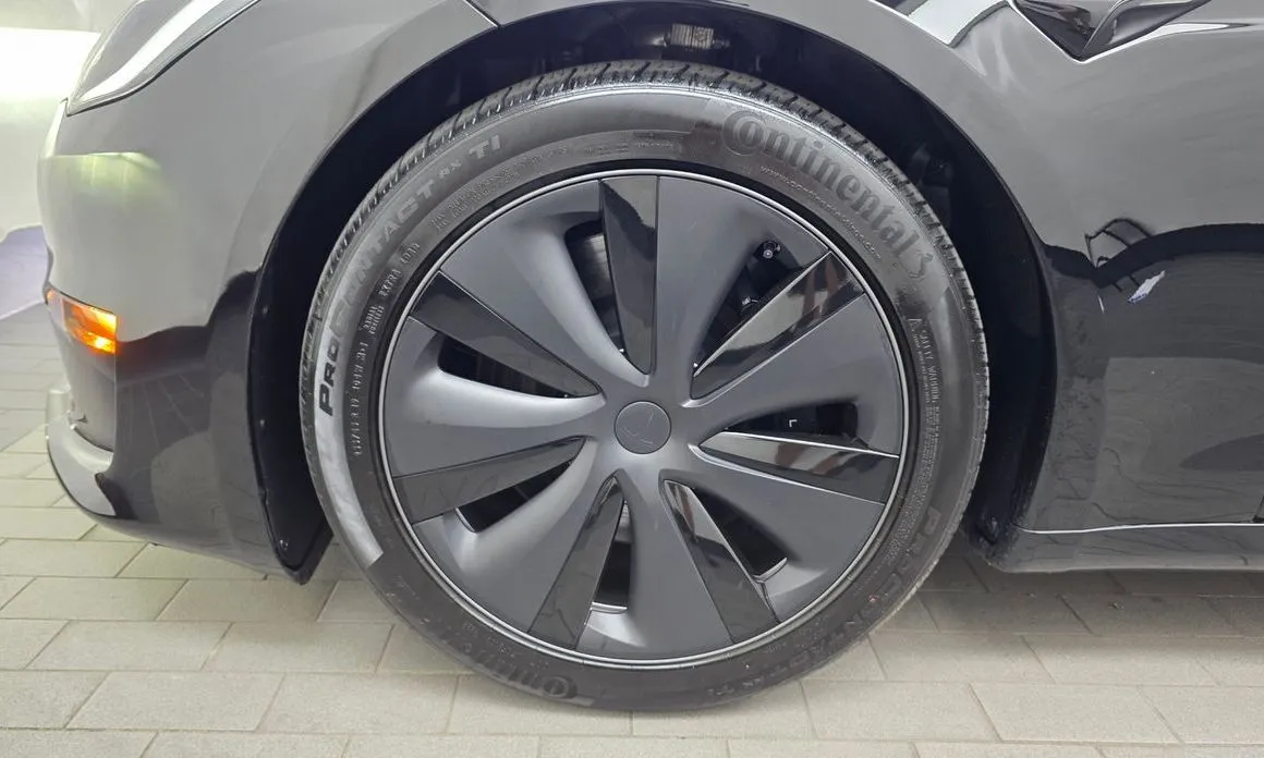 Tesla Model S 2023 из KR, фото 3