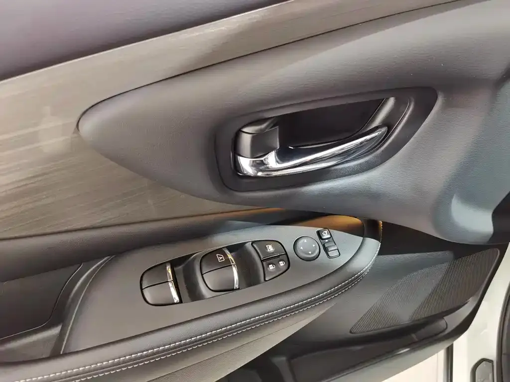 Nissan Murano 2023 из CN, фото 9