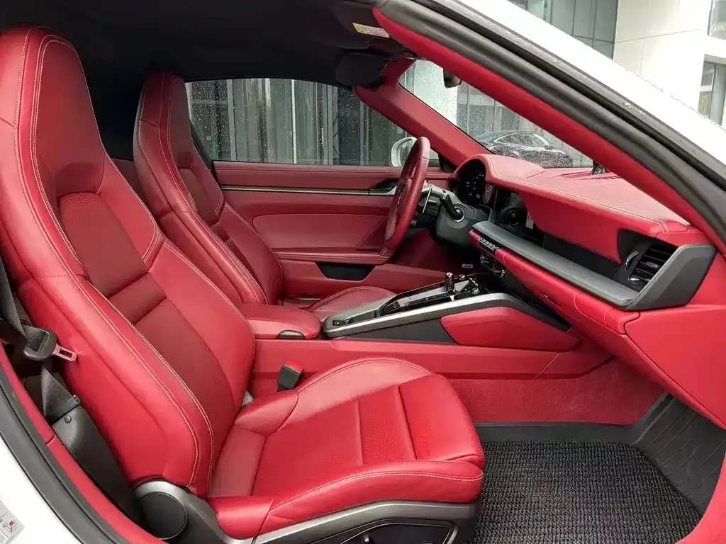 Porsche 911 2021 из CN, фото 2