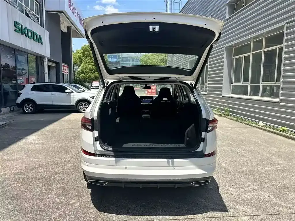 Skoda Kodiaq — фото 4