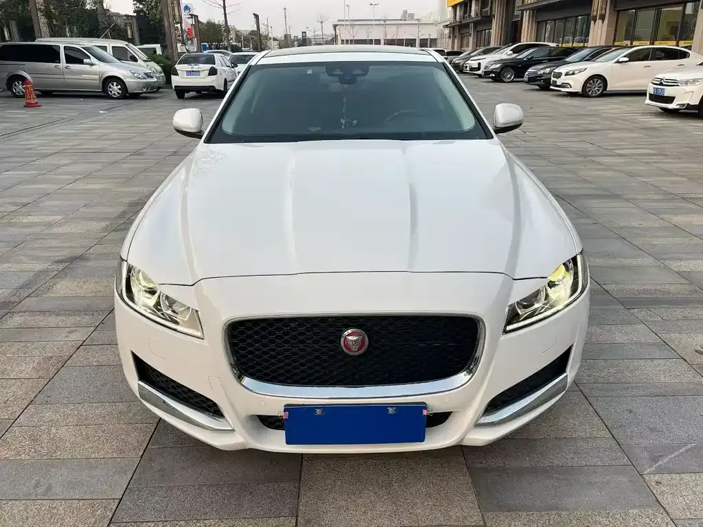 Jaguar XFL 2021 из CN, фото 7
