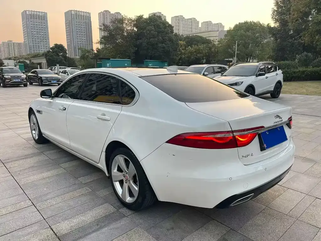 Jaguar XFL 2021 из CN, фото 9