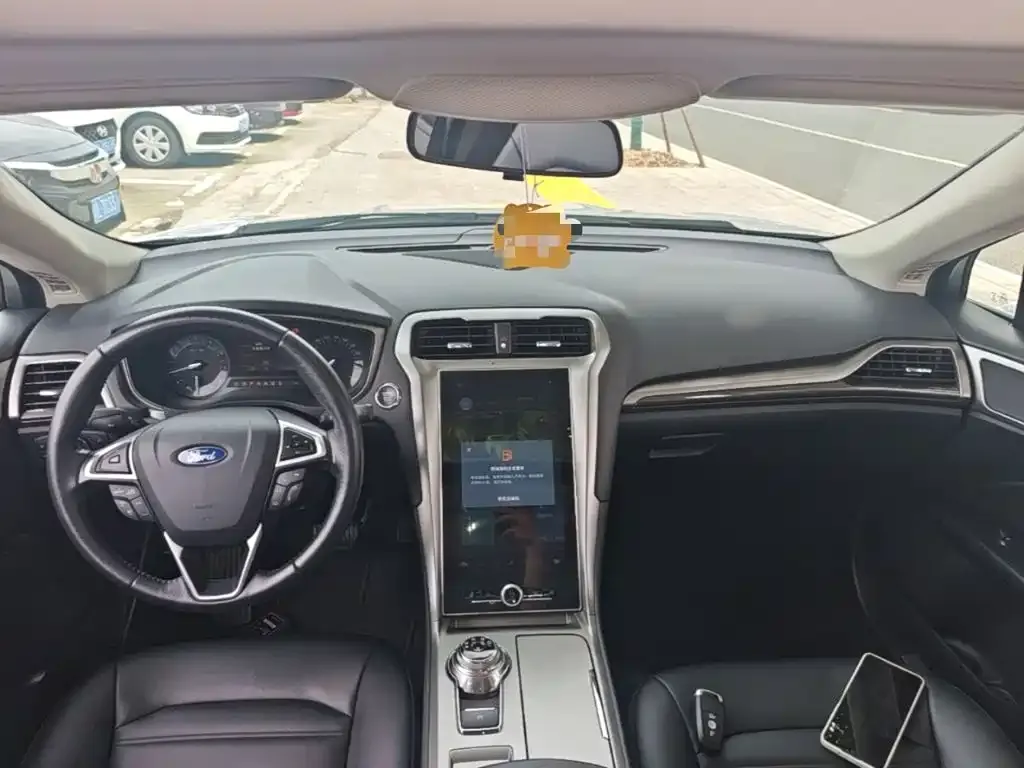 Ford Mondeo 2021 из CN, фото 2