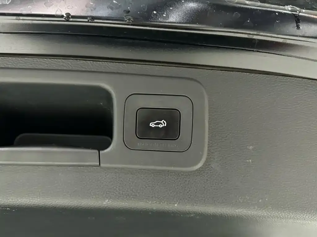 GAC Motor Trumpchi GS8 2024 из CN, фото 7