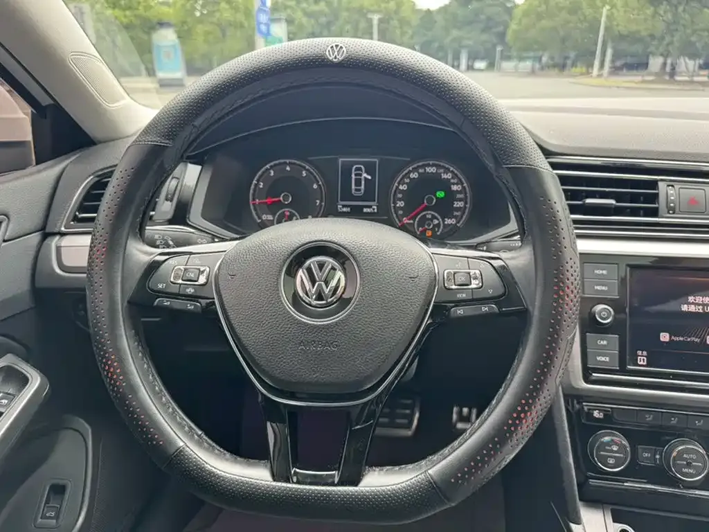 Volkswagen Lamando 2021 из CN, фото 6